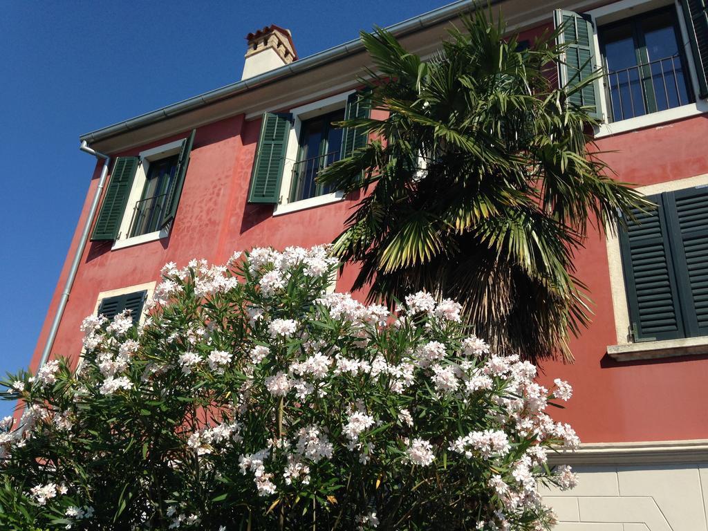 Rovinj'S Flowers Apartments Exteriör bild