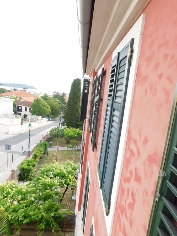 Rovinj'S Flowers Apartments Exteriör bild