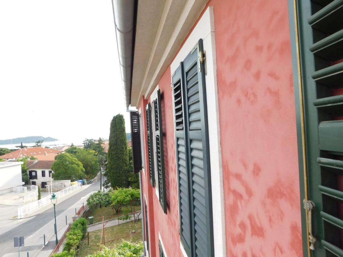 Rovinj'S Flowers Apartments Exteriör bild